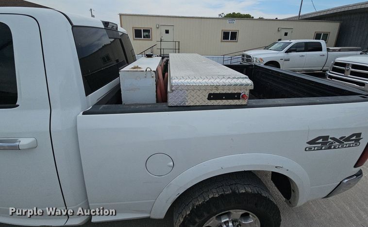 image for item DS6475 2017 Dodge Ram 2500  Crew Cab pickup truck