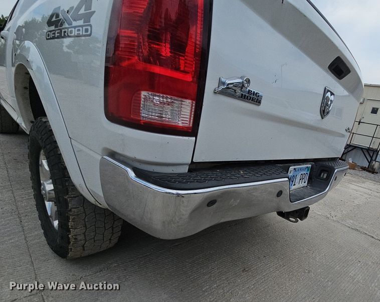 image for item DS6475 2017 Dodge Ram 2500  Crew Cab pickup truck