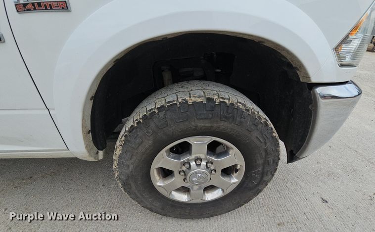 image for item DS6475 2017 Dodge Ram 2500  Crew Cab pickup truck