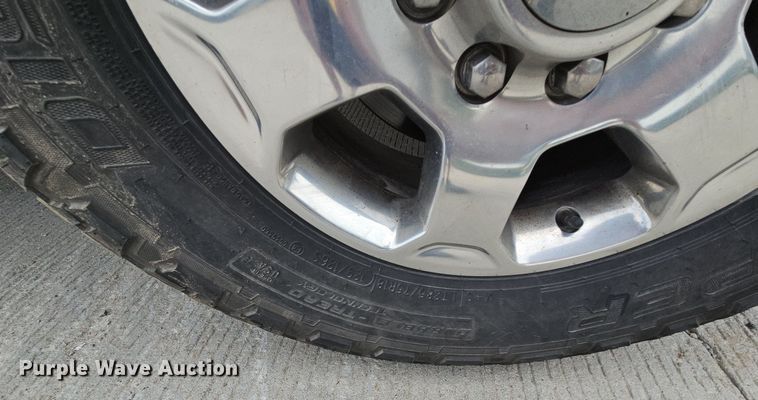 image for item DS6475 2017 Dodge Ram 2500  Crew Cab pickup truck