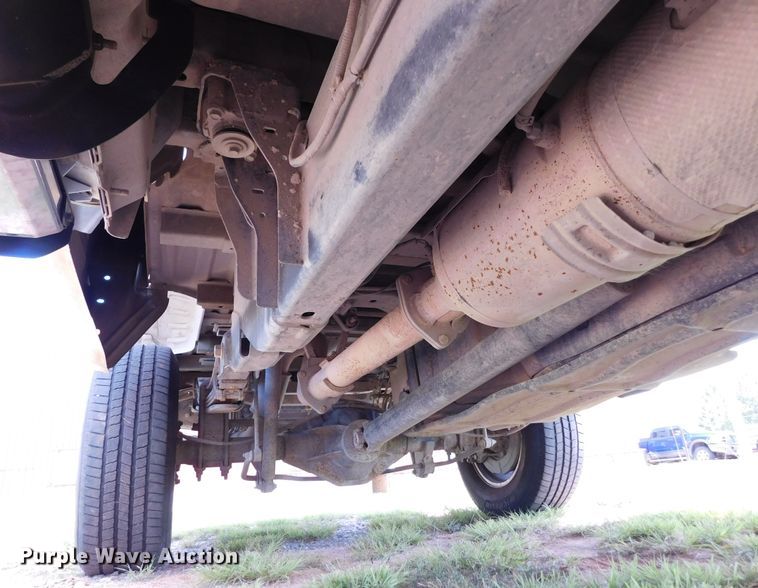 image for item GP9631 2017 Ford F350  Crew Cab pickup truck