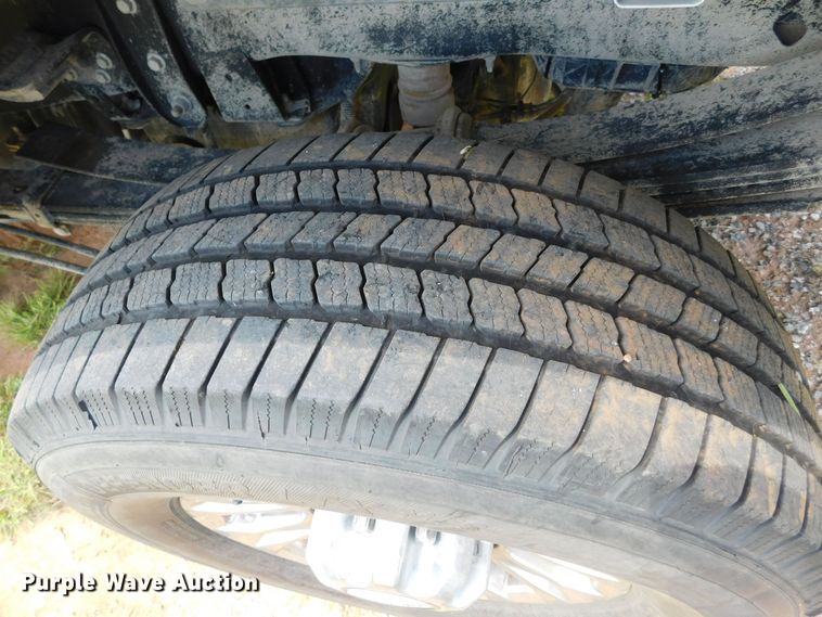 image for item GP9631 2017 Ford F350  Crew Cab pickup truck