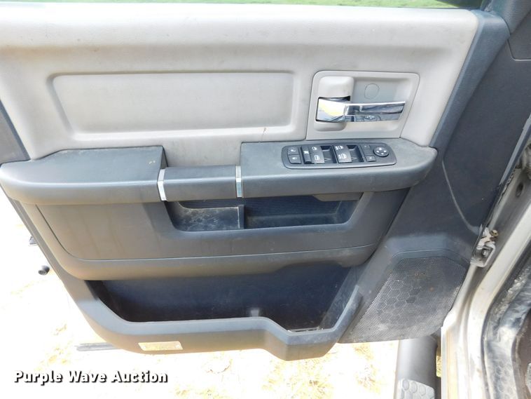 image for item GP9632 2012 Dodge Ram 2500  Crew Cab pickup truck