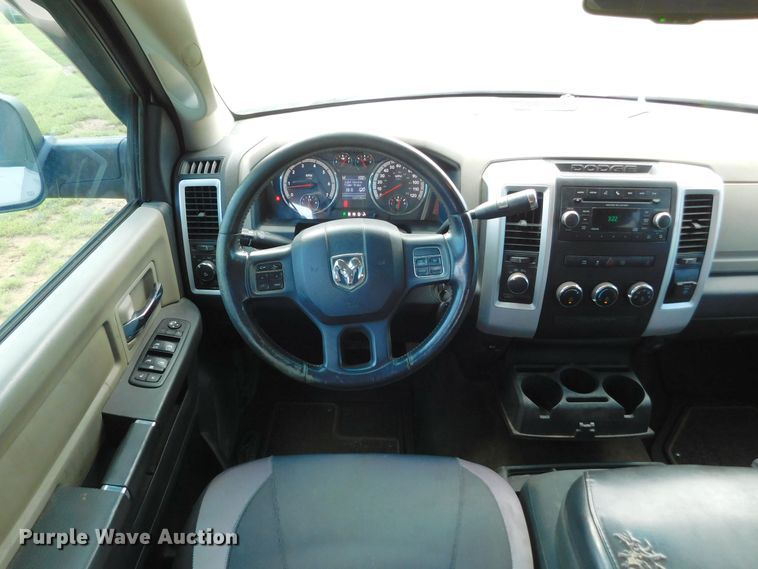 image for item GP9632 2012 Dodge Ram 2500  Crew Cab pickup truck