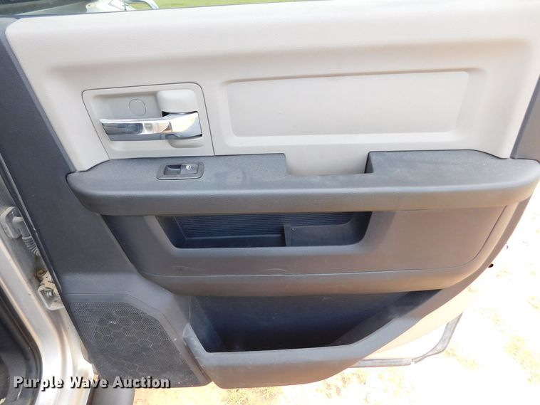 image for item GP9632 2012 Dodge Ram 2500  Crew Cab pickup truck