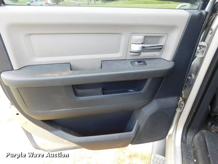 image for item GP9632 2012 Dodge Ram 2500  Crew Cab pickup truck