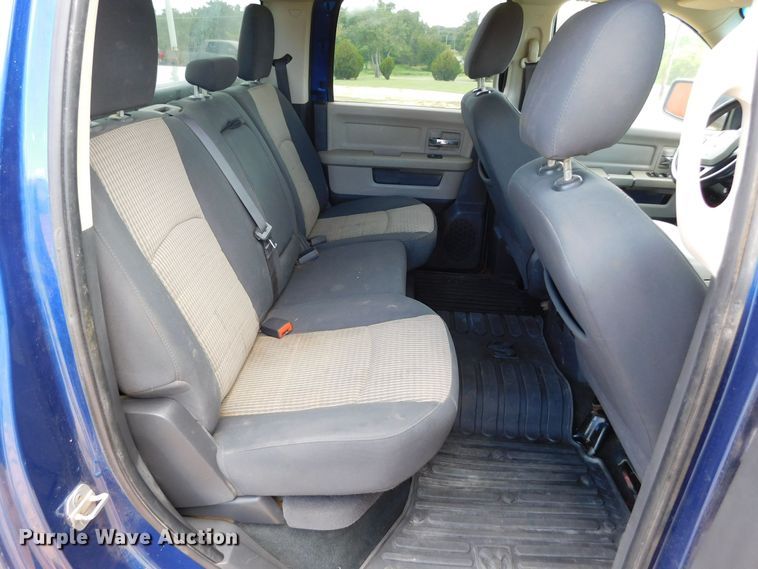 image for item GP9633 2011 Dodge Ram 2500  Crew Cab pickup truck