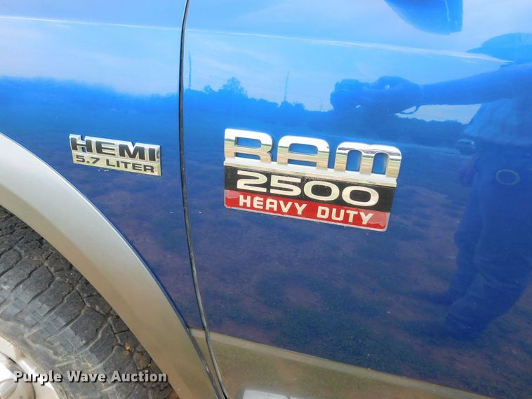 image for item GP9633 2011 Dodge Ram 2500  Crew Cab pickup truck