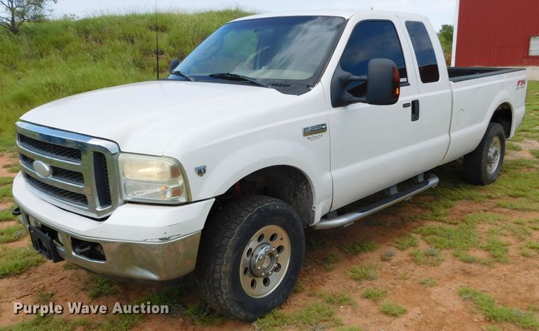 image for item GP9635 2006 Ford F250 Super Duty  SuperCab pickup truck