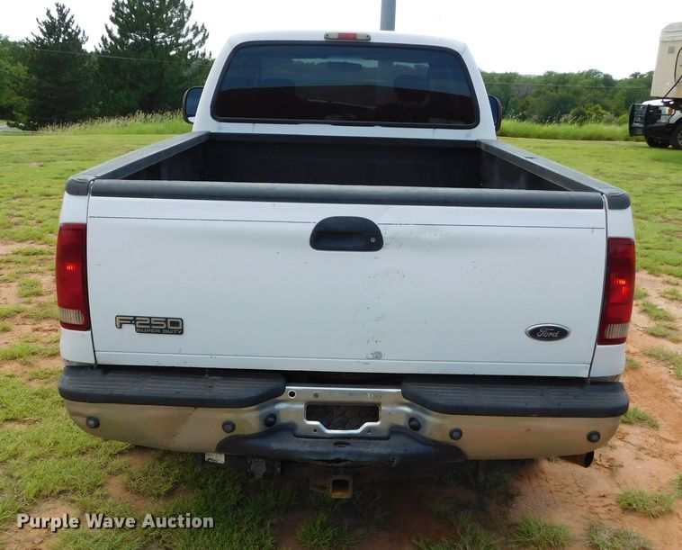 image for item GP9635 2006 Ford F250 Super Duty  SuperCab pickup truck