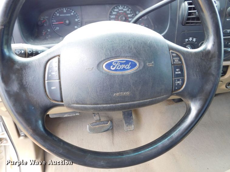 image for item GP9635 2006 Ford F250 Super Duty  SuperCab pickup truck