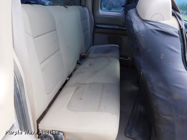 image for item GP9635 2006 Ford F250 Super Duty  SuperCab pickup truck