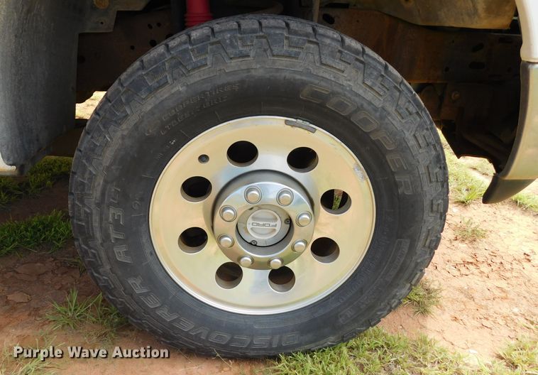 image for item GP9635 2006 Ford F250 Super Duty  SuperCab pickup truck