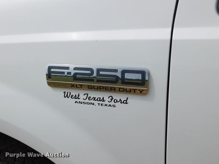 image for item GP9635 2006 Ford F250 Super Duty  SuperCab pickup truck