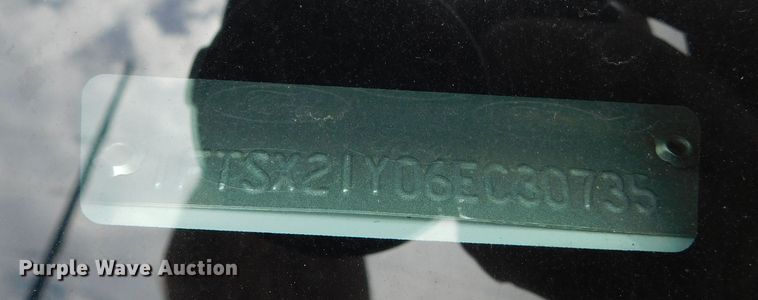 image for item GP9635 2006 Ford F250 Super Duty  SuperCab pickup truck