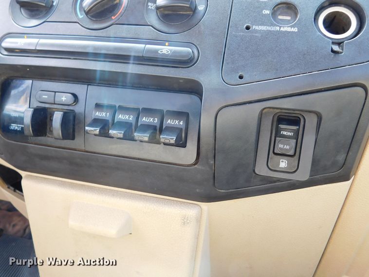 image for item GP9636 2008 Ford F450 Super Duty  flatbed truck