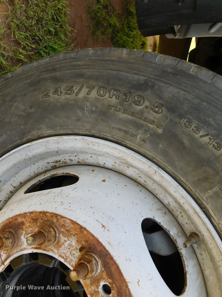 image for item GP9636 2008 Ford F450 Super Duty  flatbed truck