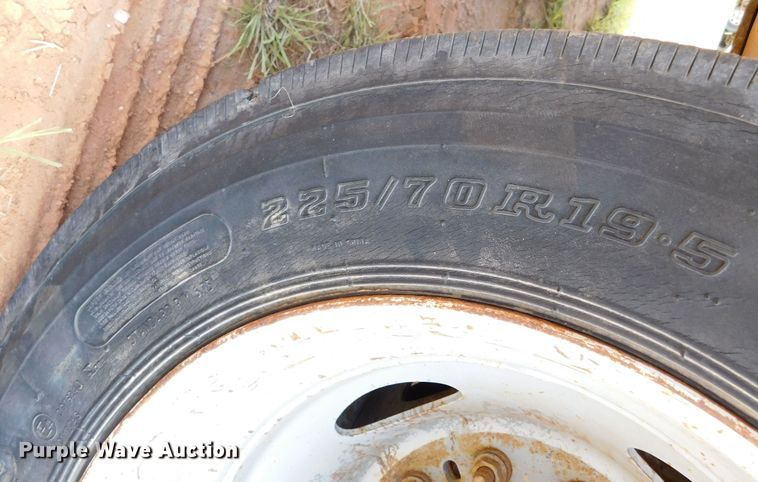 image for item GP9636 2008 Ford F450 Super Duty  flatbed truck