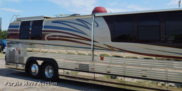 image for item GP9638 1998 Prevost XL45  RV