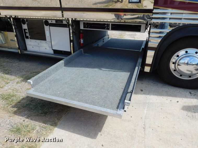 image for item GP9638 1998 Prevost XL45  RV