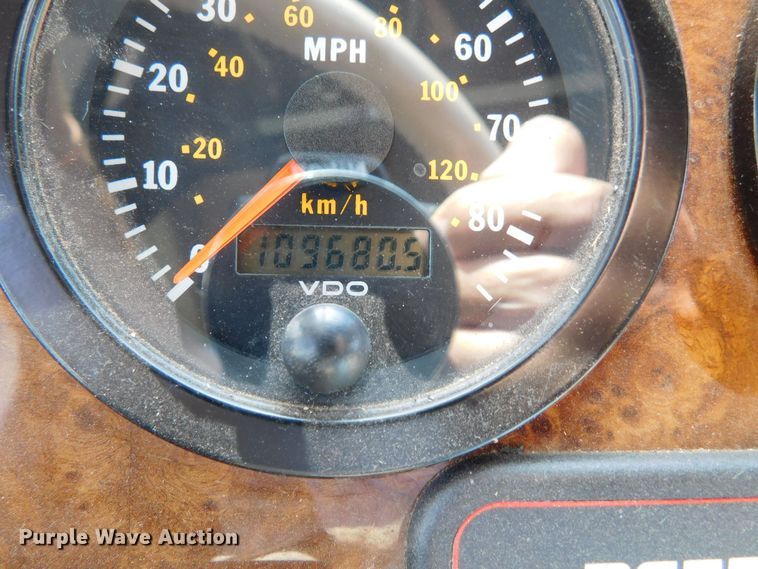 image for item GP9638 1998 Prevost XL45  RV