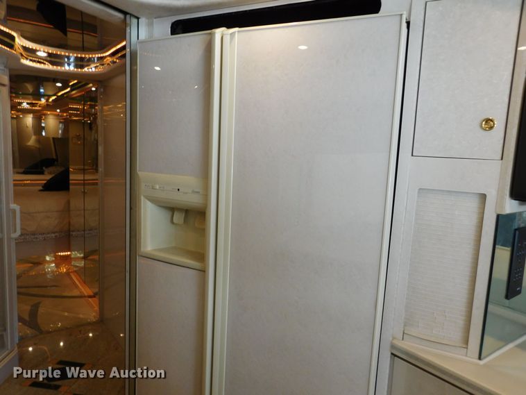 image for item GP9638 1998 Prevost XL45  RV