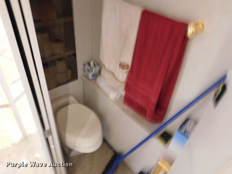 image for item GP9638 1998 Prevost XL45  RV