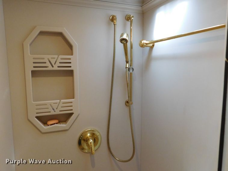 image for item GP9638 1998 Prevost XL45  RV