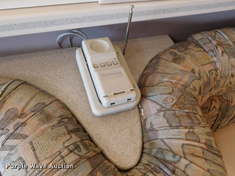 image for item GP9638 1998 Prevost XL45  RV