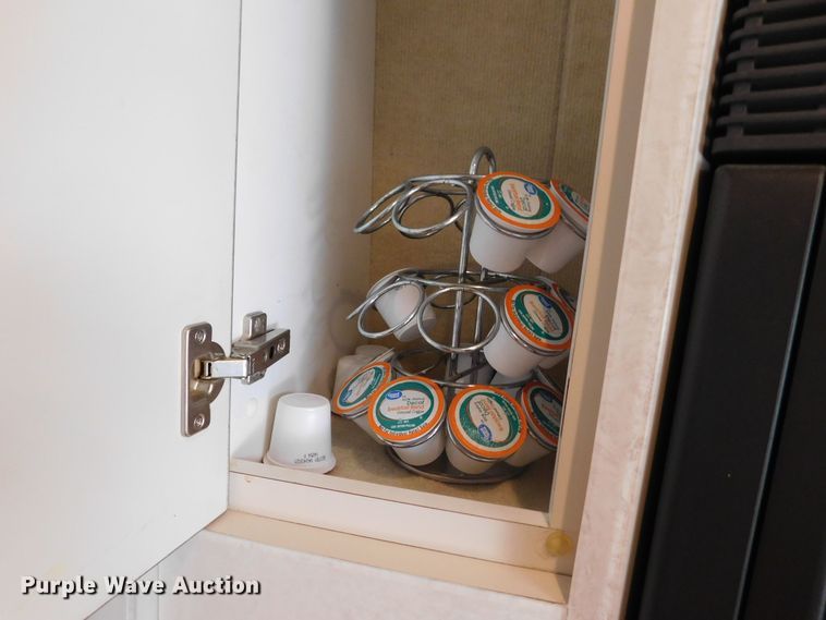 image for item GP9638 1998 Prevost XL45  RV