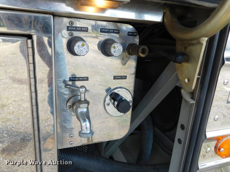 image for item GP9638 1998 Prevost XL45  RV