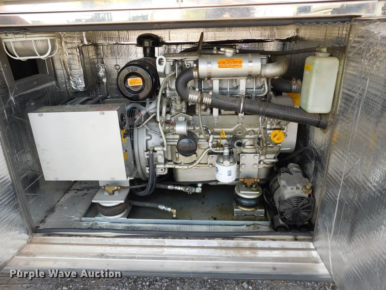 image for item GP9638 1998 Prevost XL45  RV