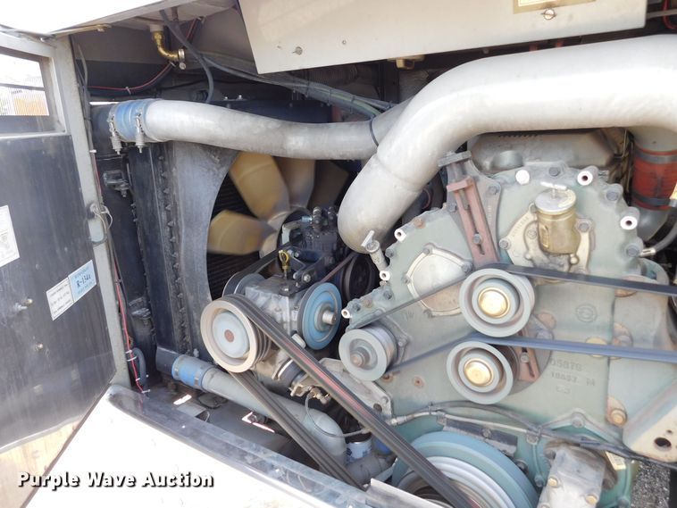 image for item GP9638 1998 Prevost XL45  RV