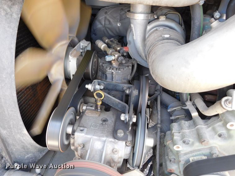 image for item GP9638 1998 Prevost XL45  RV