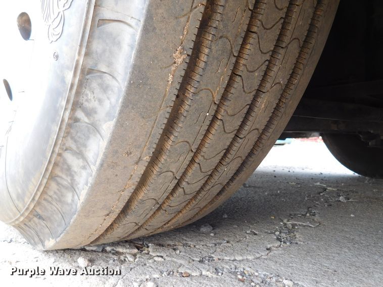 image for item GP9638 1998 Prevost XL45  RV