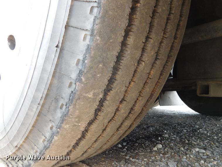 image for item GP9638 1998 Prevost XL45  RV