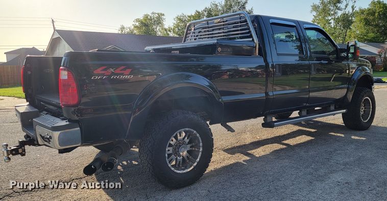 image for item HY9091 2009 Ford F350 Super Duty Lariat  Crew Cab pickup truck