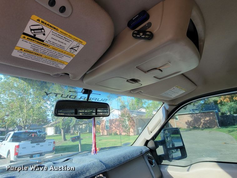 image for item HY9091 2009 Ford F350 Super Duty Lariat  Crew Cab pickup truck