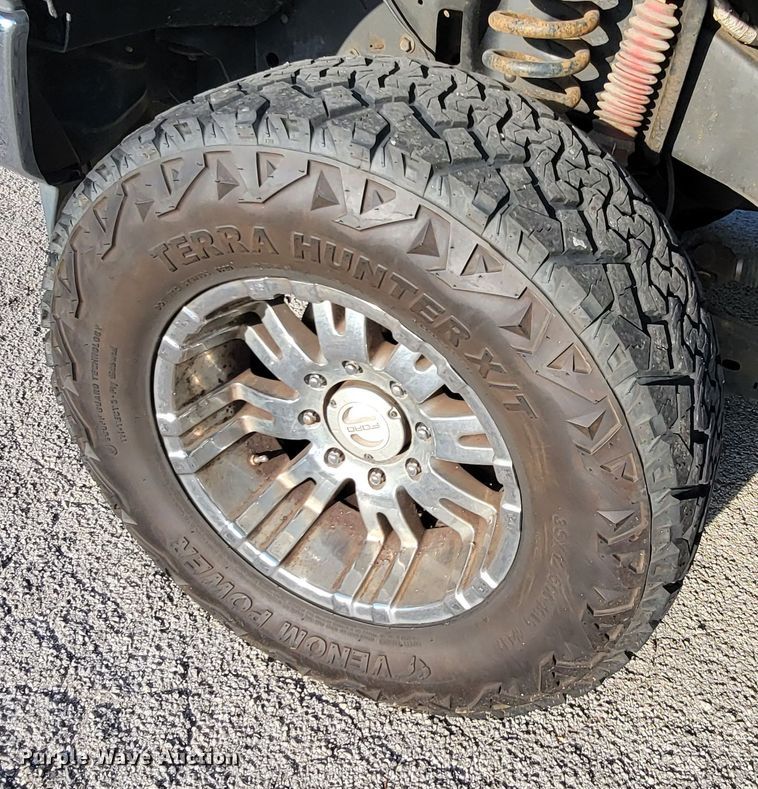 image for item HY9091 2009 Ford F350 Super Duty Lariat  Crew Cab pickup truck