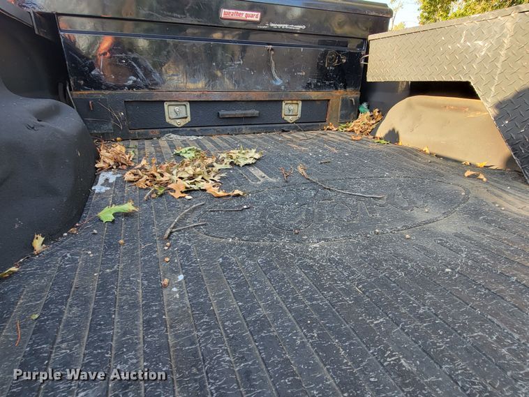 image for item HY9091 2009 Ford F350 Super Duty Lariat  Crew Cab pickup truck