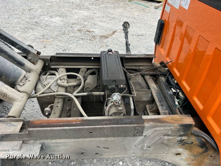 image for item II9220 2011 GMC Sierra 3500HD  dump flatbed pickup truck