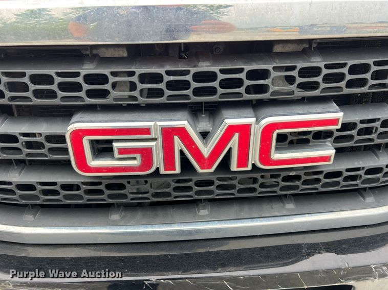 image for item II9220 2011 GMC Sierra 3500HD  dump flatbed pickup truck