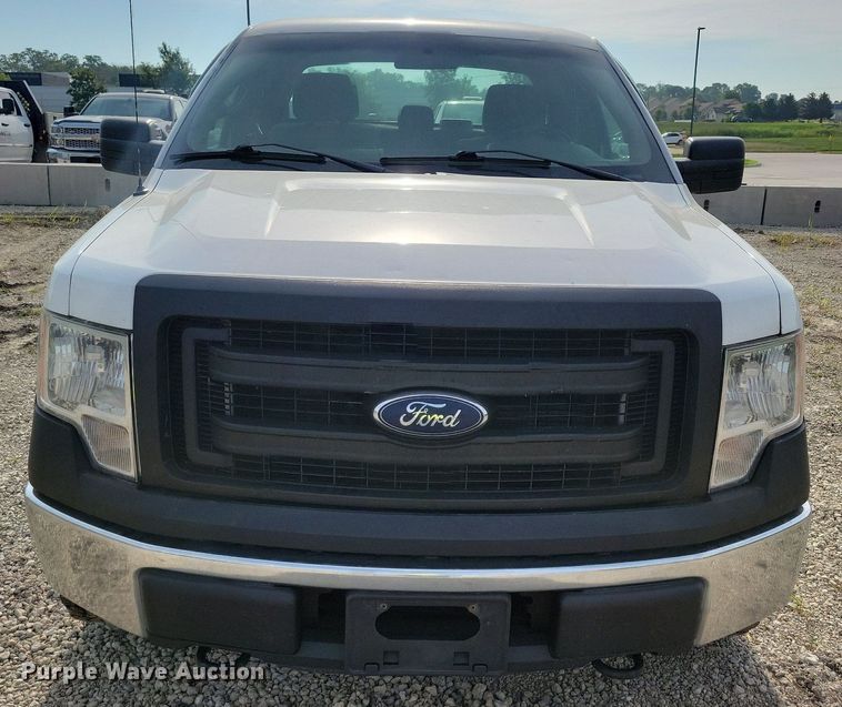 image for item IQ9764 2013 Ford F150  SuperCab pickup truck