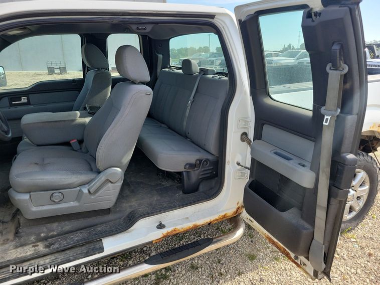 image for item IQ9764 2013 Ford F150  SuperCab pickup truck