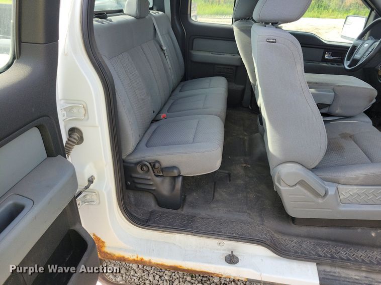 image for item IQ9764 2013 Ford F150  SuperCab pickup truck