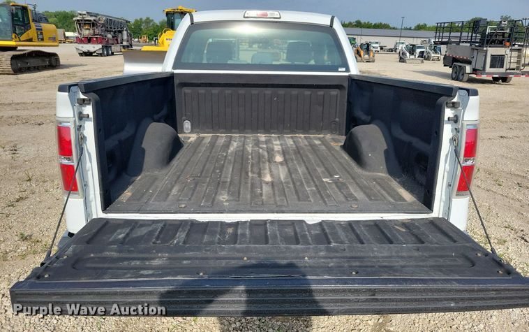 image for item IQ9764 2013 Ford F150  SuperCab pickup truck