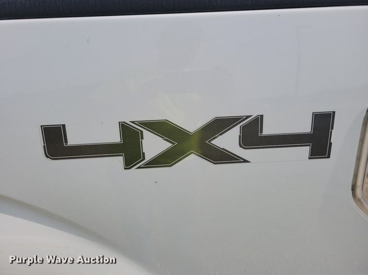 image for item IQ9764 2013 Ford F150  SuperCab pickup truck