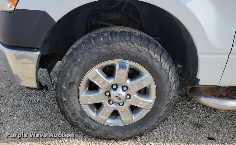 image for item IQ9764 2013 Ford F150  SuperCab pickup truck