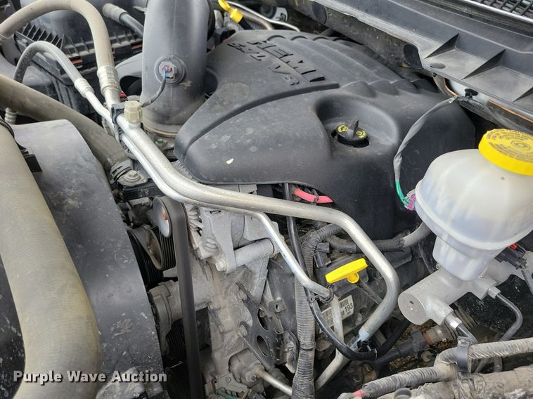 image for item IQ9807 2018 Dodge Ram 1500  Crew Cab pickup truck