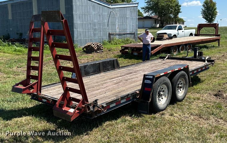 image for item JD9028 2017 Towmaster T-12D  equipment trailer